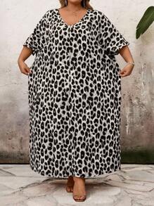 SHEIN CURVE+ Vestido casual suelto de unicolor con cuello en V y manga larga, parches, talla grande, Vestido de leopardo de talla grande, Vestido de animal de talla grande, Vestido de verano de talla grande, Vestido de leopardo de talla grande