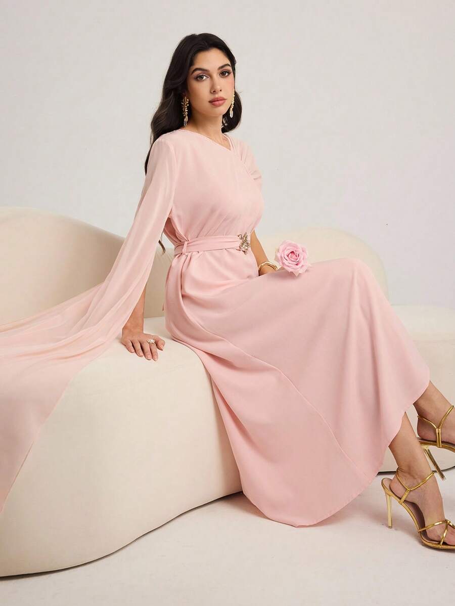 Modelyn Trang trí khóa kim loại bất đối xứng, áo choàng bằng vải chiffon tay lớn, váy bó eo - Hồng - Xem 1