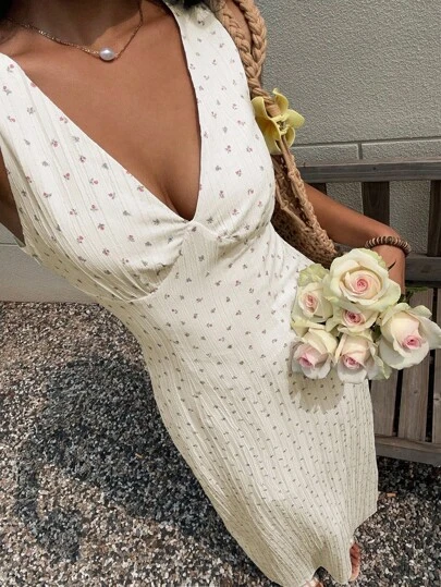 Sunnyshic Textured Ditsy Floral V-Neck Waist Cinched A-Line Long Dress