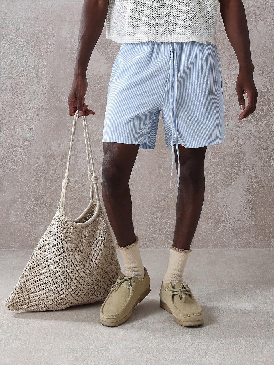 Pantaloncini comodi, traspiranti e leggeri con coulisse a righe blu