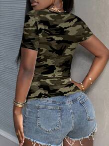 Slaydiva Plus Size Women Green Camouflage Print Square Neck Short Sleeve T-Shirt, Casual & Fashionable Summer Camo Tops Camo Shirt Women Square Neck Tops Fitted Tops Women Camouflage Tops For Women Suitable For Going Out,Back To School - White - View 4