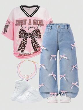 Denimly Young Girl' Wide-Leg Denim Pants. Recommended For Sweet And Cool Casual Collegiate Style! Blue Denim Pants With 3D Pink Bow Accent, Dynamic And Cute. Loose And Comfortable Fit. Versatile And Matches Most Clothes In The Wardrobe. Suitable For Dates, School Daily Wear, Beach Vacations, Or Hanging Out With Friends. Easily Create A Playful And Adorable Girlish Look, Making The Little One Stand Out In A Crowd.