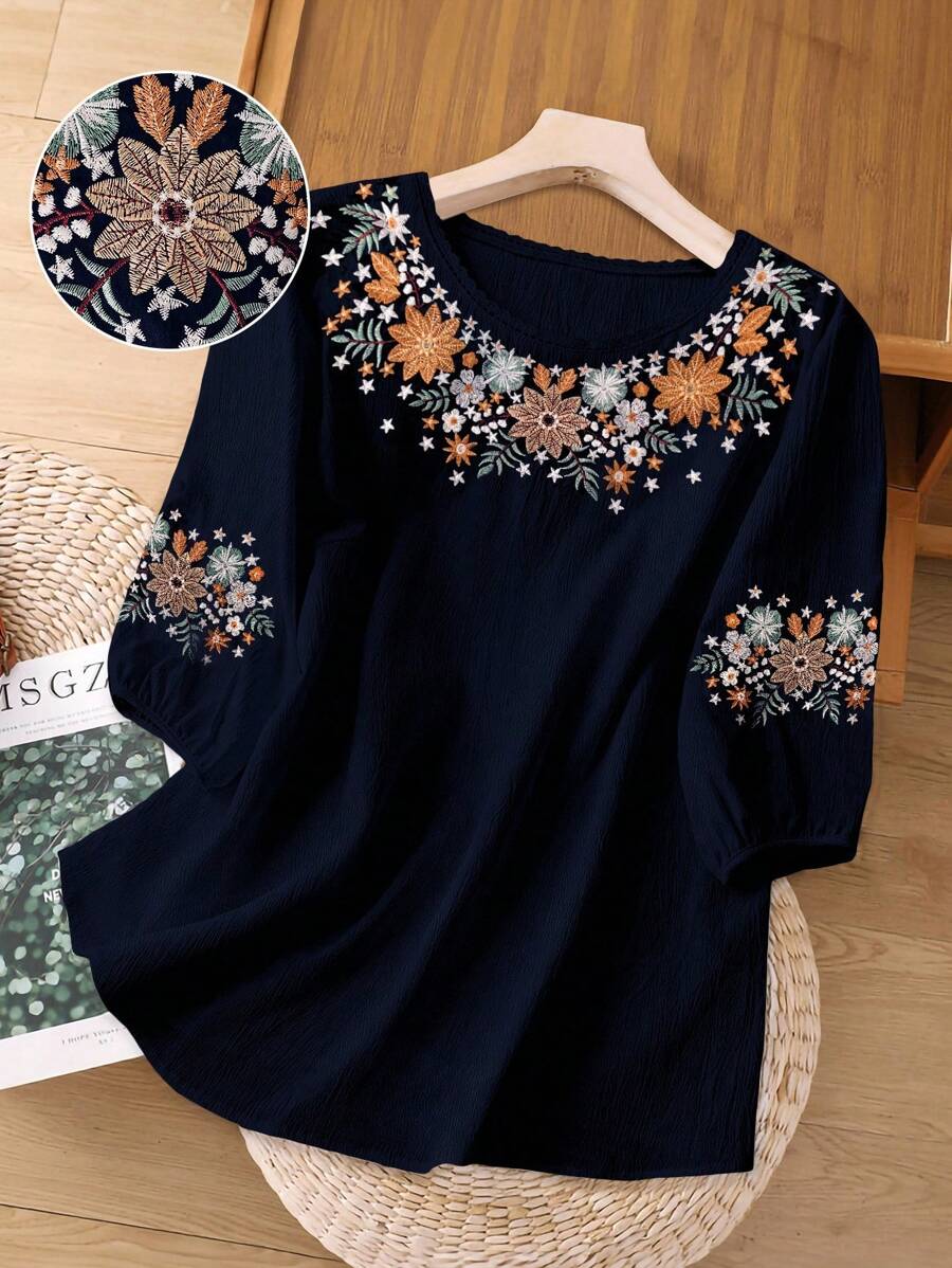 SHEIN LUNE CURVE 大码女式时尚刺绣休闲半袖衬衫 - 藏蓝色 - 查看 1