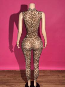 Slaydiva 2025 Summer New Sexy Street Slim Fit Full Leopard Print Sleeveless Front Collar Hollowed Out Women Tight Jumpsuit, Party Gathering, Festival, Concert, Sexy, Back To School, Graduation Outfit, Daily Travel, Travel, Sister Shopping, Airport Outfit, Brunch Outfit Leopard Print Jumpsuit