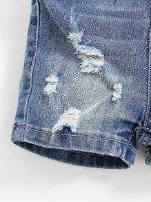 SHEIN Pantalones cortos elásticos de mezclilla azul desgastados y rasgados con estilo callejero vintage para niños, para el otoño, para el streetwear de bebé, de vuelta a la escuela - Azul lavado medio - Ver 5