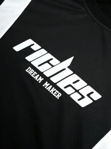 Manfinity Campus Court Męski, swobodny, letni zestaw z krótkim rękawem i kontrastowym nadrukiem liter oraz spodniami ze ściągaczem w pasie, dwuczęściowy zestaw męski w kolorze czarnym, męskie zestawy streetwear, czarno-biały dwuczęściowy zestaw męski - Wielokolorowe - Zobacz 2