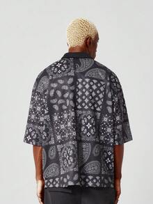 SUMWON Oversized Polo Shirt With Paisley Graphic - Multicolor - View 2