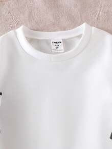 SHEIN 2 件套年轻女孩针织简约 3D 蝴蝶结圆领长袖运动衫和黑色裤子套装，时尚秋季服装 - 白色 - 查看 7