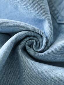 Manfinity EMRG 男士宽松腰街头风多扣蓝色拼布牛仔短裤男浅色水洗牛仔短裤宽松牛仔短裤男 - 淺色水洗藍 - 查看 5