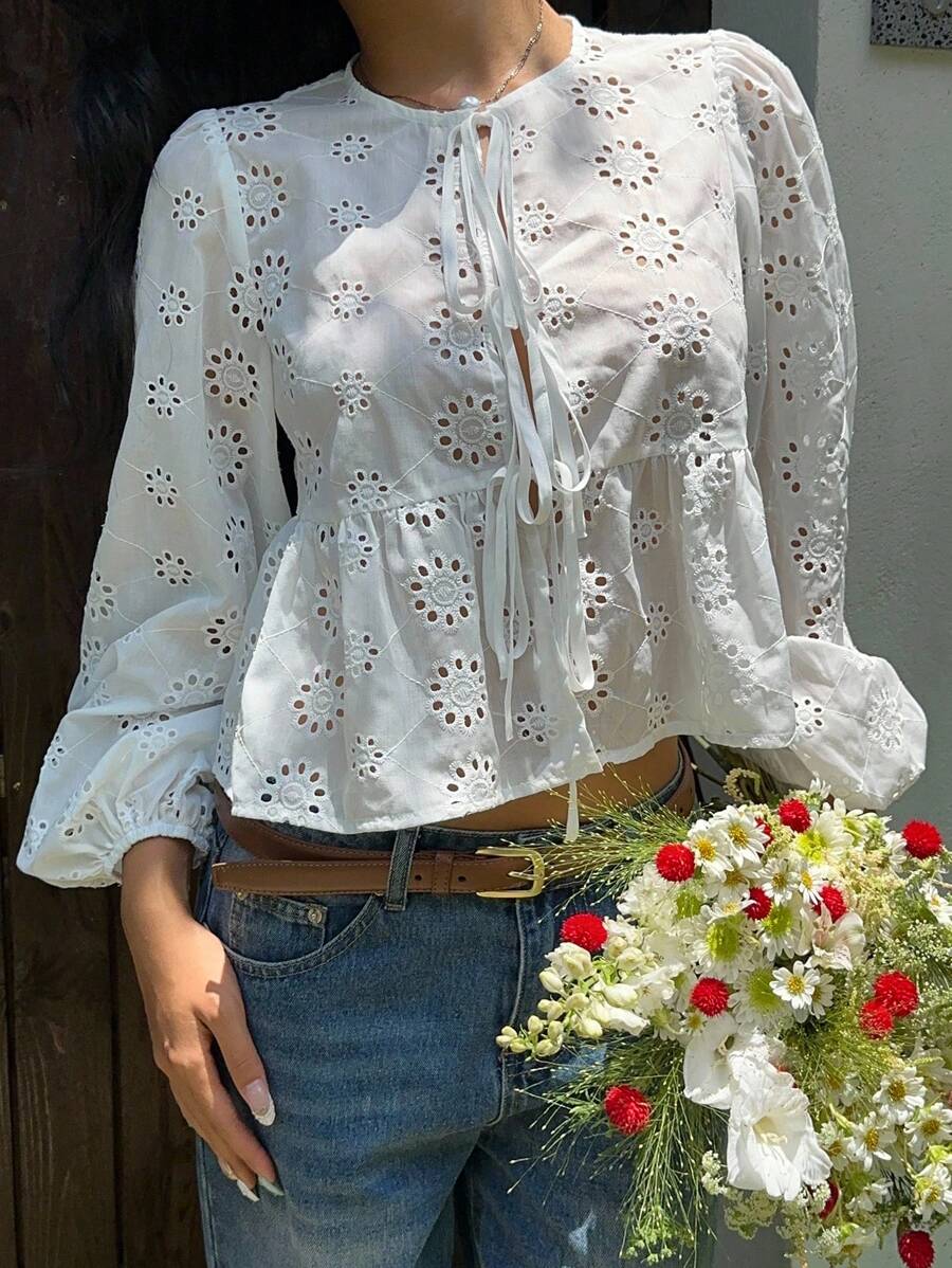 SHEIN EZwear 白色系带刺绣女式长袖衬衫 - 白色 - 查看 1