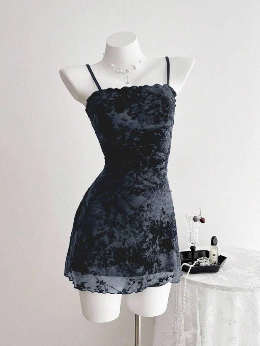 Elamini 植绒复古吊带背心百搭春夏连衣裙