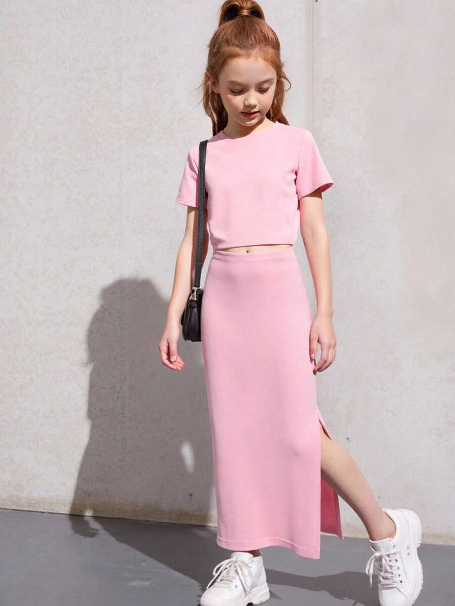 SHEIN 2 件套女孩/青少年条纹针织短款上衣和长裙，休闲日常装