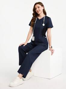 TaskEZ Set Seragam Perawat Wanita Warna Biru Tua, Seragam Perawat Lengan Pendek dengan Saku dan Motif Patchwork Warna Kontras, Pakaian Kerja Renaissance Ukuran Plus, Set Pakaian Kerja Perawat - Navy Blue - View 6