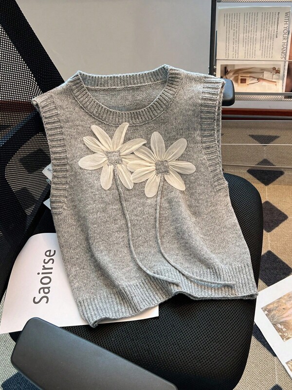 SHEIN PETITE New Knitted 3D Floral Vest Sleeveless Waistcoat Top For Women (Random Flower Design) Knitted Sweater