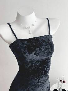 Elamini 植绒复古吊带背心百搭春夏连衣裙