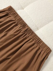 GlowEve CURVE 大码女士高级A字裙，高腰，商务通勤 - 棕色 - 查看 4