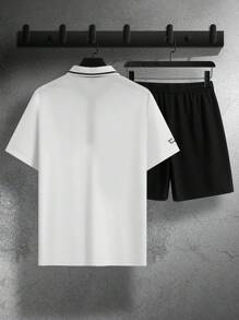 Manfinity Homme 2 件男士休闲纽扣 Polo 衫套装（不对称剪裁）男士两件套休闲短款 Polo 衫套装 - 黑與白 - 查看 2