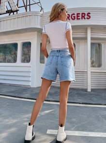 SHEIN Frenchy Shorts de mezclilla con dobladillo sin rematar sólido, shorts de madre
