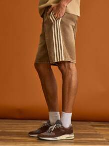 Musero 条纹弹力腰带水洗牛仔短裤，春夏假日休闲装 - 棕色 - 查看 3