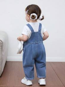 SHEIN Baby Girl Cute Bow Blue Denim Overalls, Casual And Comfortable Wear,Back To School Clothes - Medium Wash - View 2