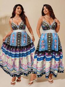 Breezaya Robe longue de style bohème pour femmes grande taille avec motif floral de style Ditsy et patchwork. Ample et affinante, robe d'été à fines bretelles pour les vacances à la plage