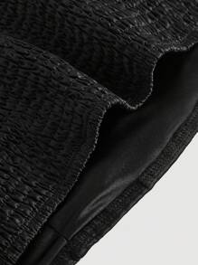 SHEIN MOD طقم أنيق من قطعتين من الساتان الأسود المزين بالخرز، مقاس كبير، بلوزة بأكمام منتفخة وتنورة متوسطة الطول واسعة، باللون الأسود، مناسب للحفلات والمناسبات الرسمية وموسم التخرج، أنيق ورومانسي - الأسود - مشاهدة 11