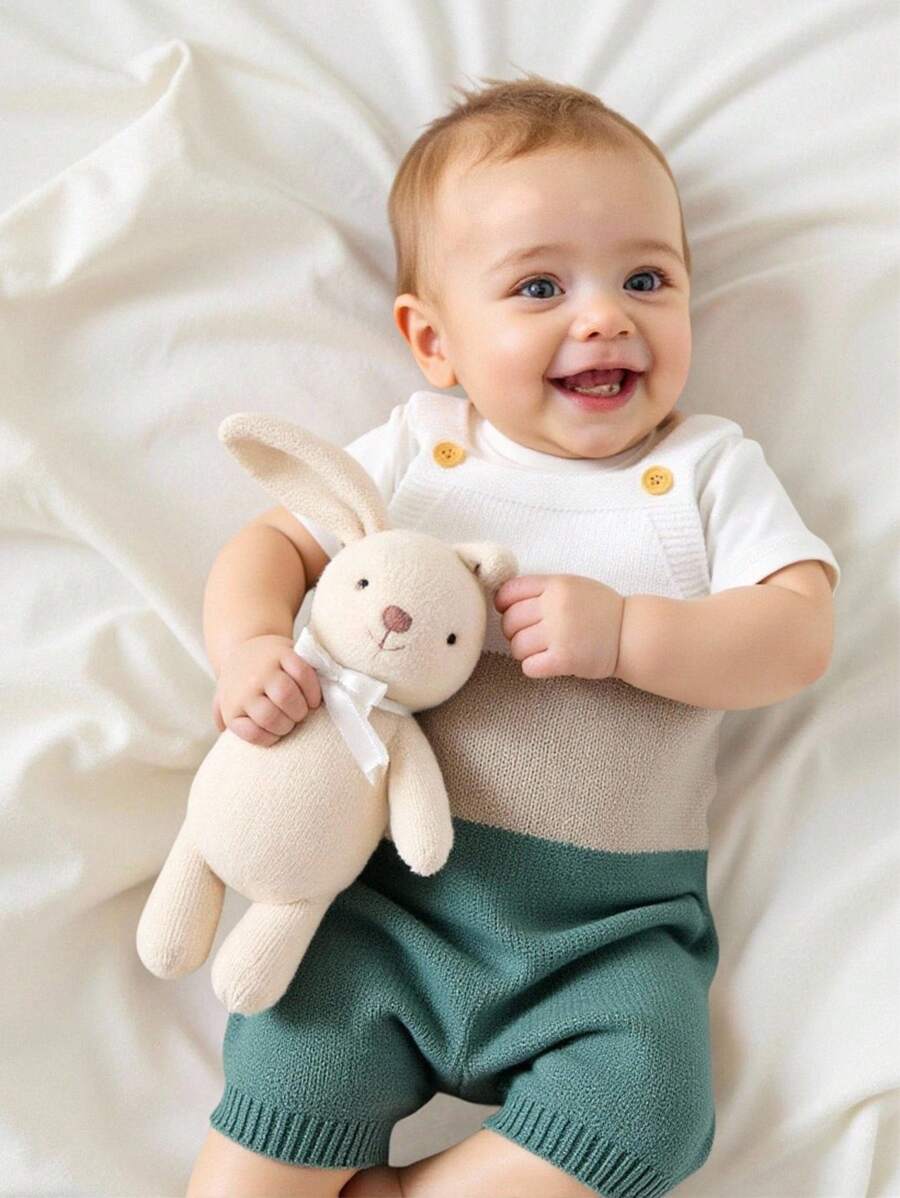 SHEIN 1pc Baby Boys Casual Minimalist Infant Knit Jumpsuit, Comfy & Soft Strap Baby Clothes Knit Knitted Baby Boy Clothes Unisex Baby Clothes Knitted Baby Clothes Neutral Gender Baby Clothes Fall Winter - Green - View 1