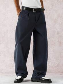 Manfinity Hypemode 男士纯色插袋褶皱宽松西装裤，秋季 - 藏蓝色 - 查看 4