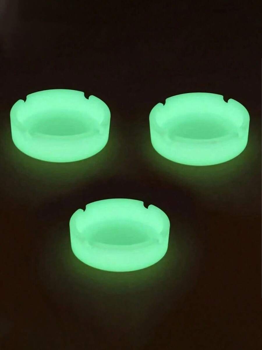 1pc Large Capacity Glow-In-The-Dark Silicone Ashtray For Home Use Boy Valentine Heart Women's Valentine