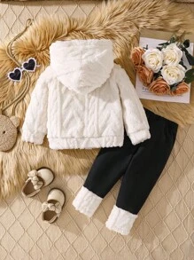 SHEIN 2 件婴幼儿女童休闲保暖羊毛连帽衫套装和黑色拼布裤，适合秋冬季日常穿着 - 杏色 - 查看 2