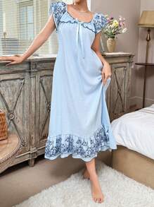 复古宫廷荷叶边蝴蝶结装饰，露肩花卉刺绣蕾丝拼布睡袍，女士睡衣裙，蕾丝刺绣睡袍，睡衣裙，夏季睡袍刺绣睡袍，Moo Moo 睡裙 - 藍色 - 查看 1