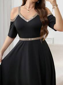 Ellevyn Robe d'été élégante minimaliste à épaules dénudées avec ruban en grande taille