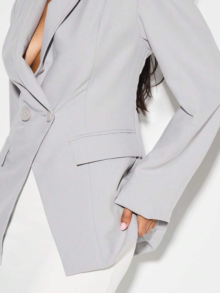 KIZN Blazer de dois botões com detalhe de cinto nas costas