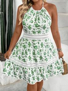 SHEIN Clasi 大码女式休闲花卉蕾丝镂空后背拼接迷你连衣裙 - 綠色 - 查看 3
