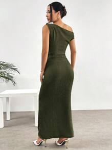 SHEIN EZwear 军绿色提花金属扣装饰不对称肩长裙 - 軍綠色 - 查看 2