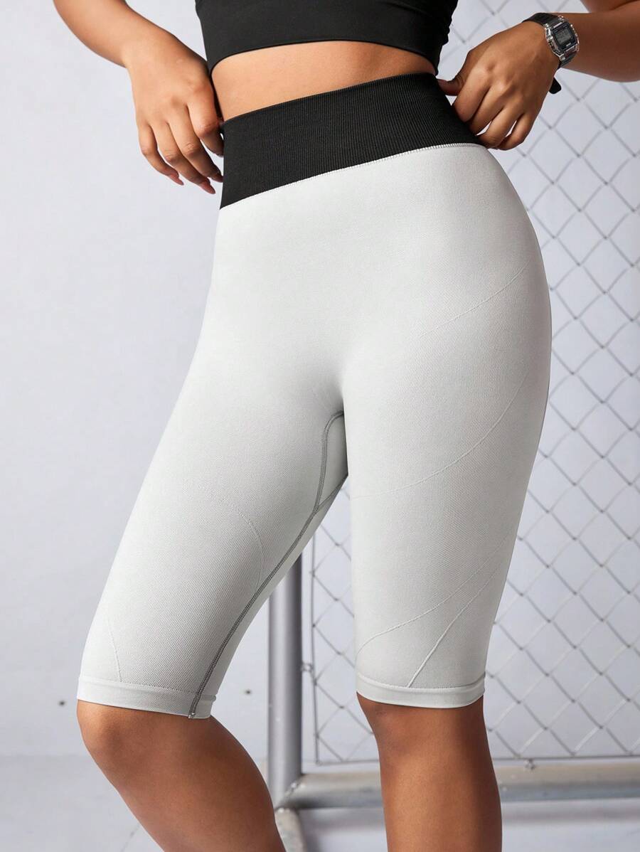 SHEIN Sports 女式极简拼色弹力高腰收腹 3/4 长度紧身裤、瑜伽/运动打底裤、女式骑行短裤、女式自行车短裤、氨纶女式运动短裤、短裤、紧身裤、女式短款紧身裤、返校、女式秋季紧身短裤、七分裤、卡普里紧身裤、休闲舒适透气短裤、骑行紧身裤、时尚单品、长度随意剪裁、返校服装、毕业典礼、返校、拳击、舞蹈跑步训练健身瑜伽健身房运动服紧身版型 - 白色 - 查看 1