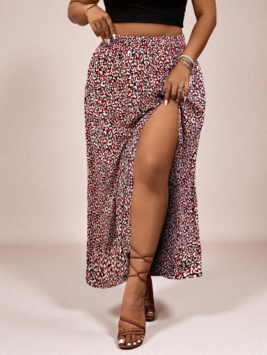 SHEIN VCAY Plus Size All Over Print Slit Up To Thigh Casual Skirt - Red - View 1