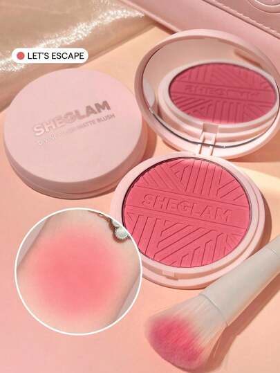 SHEGLAM Divine Flush Matt Blush-Let'S Escape Blush Powder HöGpigmenterad Icke-Blekande LåNgvarig GlöDande LäTtviktig Naturlig Blush Face Makeup Julfest Blush MäRke SköNhet Smink Kosmetika FöR Kvinnor Och Flickor Perfekt FöR Vinter VåR Idealisk FöR Y2K Elegant Mode Passande FöR FöDelsedag GåVa Fest Klar BäSt FäRg