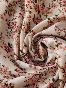 SHEIN PETITE Holiday Elegant Ditsy Floral Ruffle Hem Wrap Short Sleeve V-Neck Plus Size Dress - Multicolor - View 5