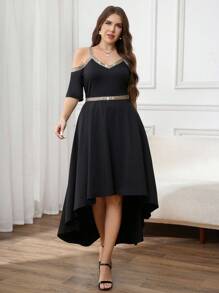 Ellevyn Robe d'été élégante minimaliste à épaules dénudées avec ruban en grande taille