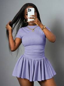 Slaydiva 新款春夏休闲基础款运动风T恤，简约圆领短袖设计，两侧褶裥短款T恤搭配前后短款中长伞裙，浅灰色罗纹针织面料。女士加大码两件套，薰衣草色两件套，紫色两件套，薰衣草色套装，女士短裙套装，两件套裙装，返校季必备 - 紫色 - 查看 3