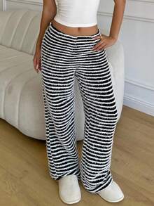 SHEIN 少女休闲黑白毛绒条纹紧身裤，舒适，纹理面料，基本款 - 黑與白 - 查看 3