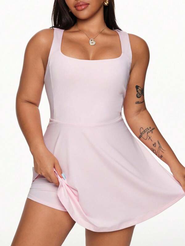 SHEIN Sport Studio Robe de sport sans manches à dos ouvert de couleur unie pour femmes de grande taille