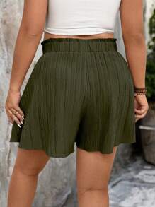 EMERY ROSE Plus Size Women Textured Fabric Casual Loose Solid Color Shorts - Army Green - View 2