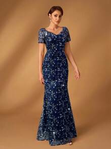Serin Robe de mariée élégante et luxueuse avec broderie de perles pailletées roses clair sur un maillage, col en V, manches courtes, ourlet de queue de sirène. Convient pour les fêtes formelles, les rendez-vous, les vacances, les bals, les mariages, les robes de mère de la mariée - Bleu marine - Voir 5