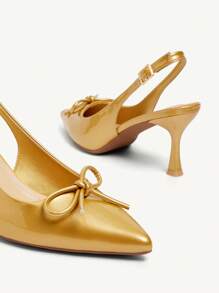 CUCCOO CHICEST Chaussures à talons hauts pour femmes avec nœud  enrobé noir, bout pointu, design ajouré et talon bottillon. Mode blogueuse, convient pour le travail, les tenues de cérémonie, les soirées et les rendez-vous