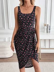 EMERY ROSE 女式波西米亚风黑色花卉印花中长款圆领裹身连衣裙。这款无袖针织面料连衣裙采用迷人的裹身下摆设计，非常适合休闲外出和夏季活动。花卉中长款连衣裙 女式中长款连衣裙 花卉夏季连衣裙 黑色花卉连衣裙 女式花卉连衣裙