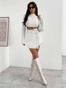 EURMUSE WOMEN MINI SKIRT MEDIUM WASH BUTTON DETAIL - White - View 4