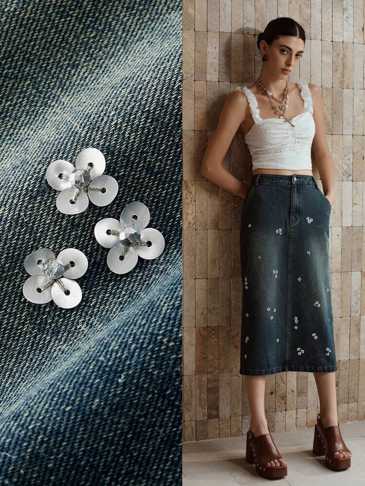 STRAIGHT EMBROIDERY SPLIT DENIM SKIRT