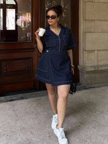 Dripcurv 大码女式无弹力V领不对称牛仔连体裤，春秋季深蓝色牛仔衬衫式蝴蝶结短裙韩版甜美连衣裙外出上衣女式裹身裙，可爱夏日假日优雅浪漫曲线农舍风 - 藍色 - 查看 5